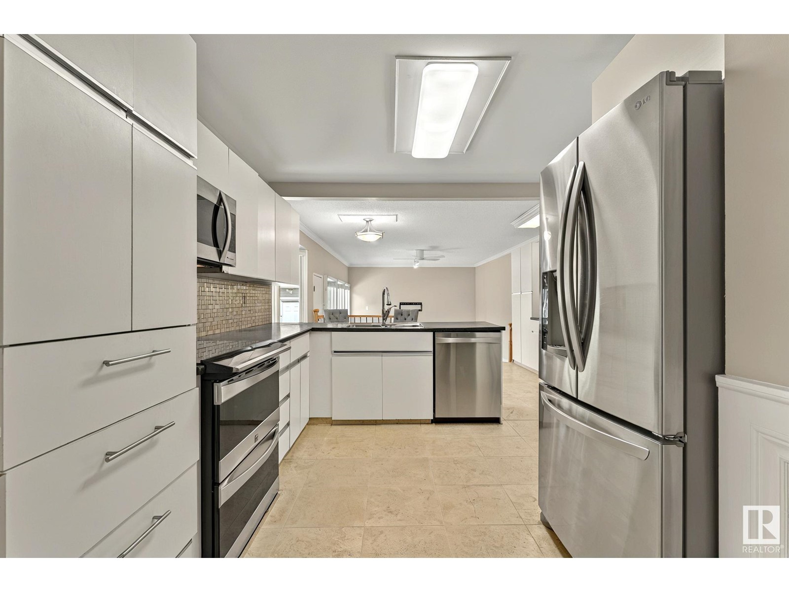 7608 143a St Nw, Edmonton, Alberta  T5R 0P9 - Photo 11 - E4437206