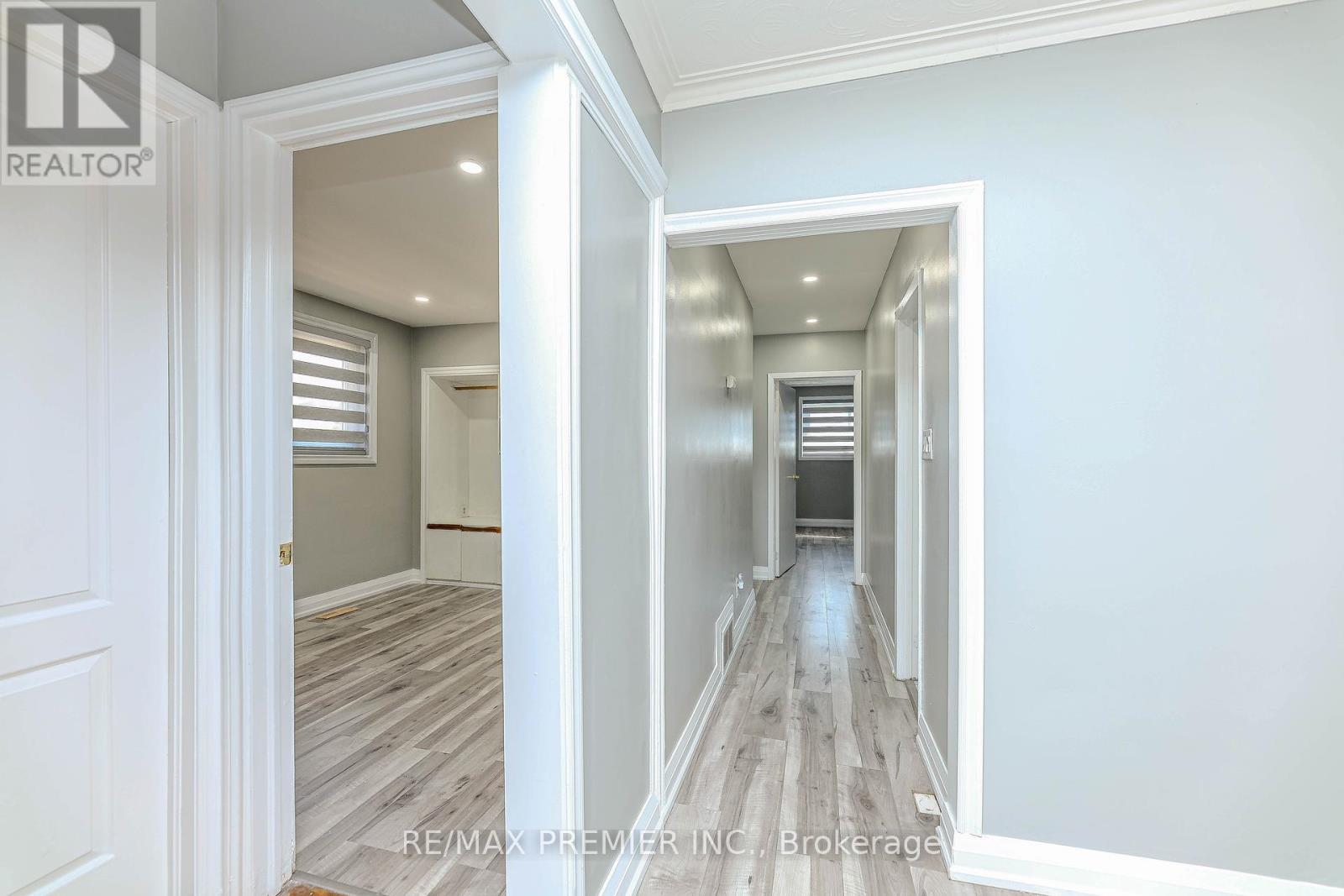 65 Elnathan Crescent, Toronto, Ontario  M9L 2G2 - Photo 14 - W12156707