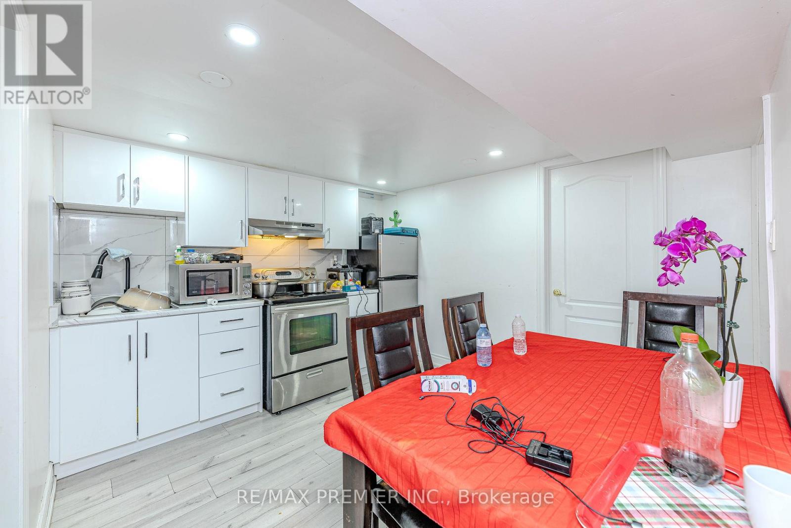 65 Elnathan Crescent, Toronto, Ontario  M9L 2G2 - Photo 29 - W12156707