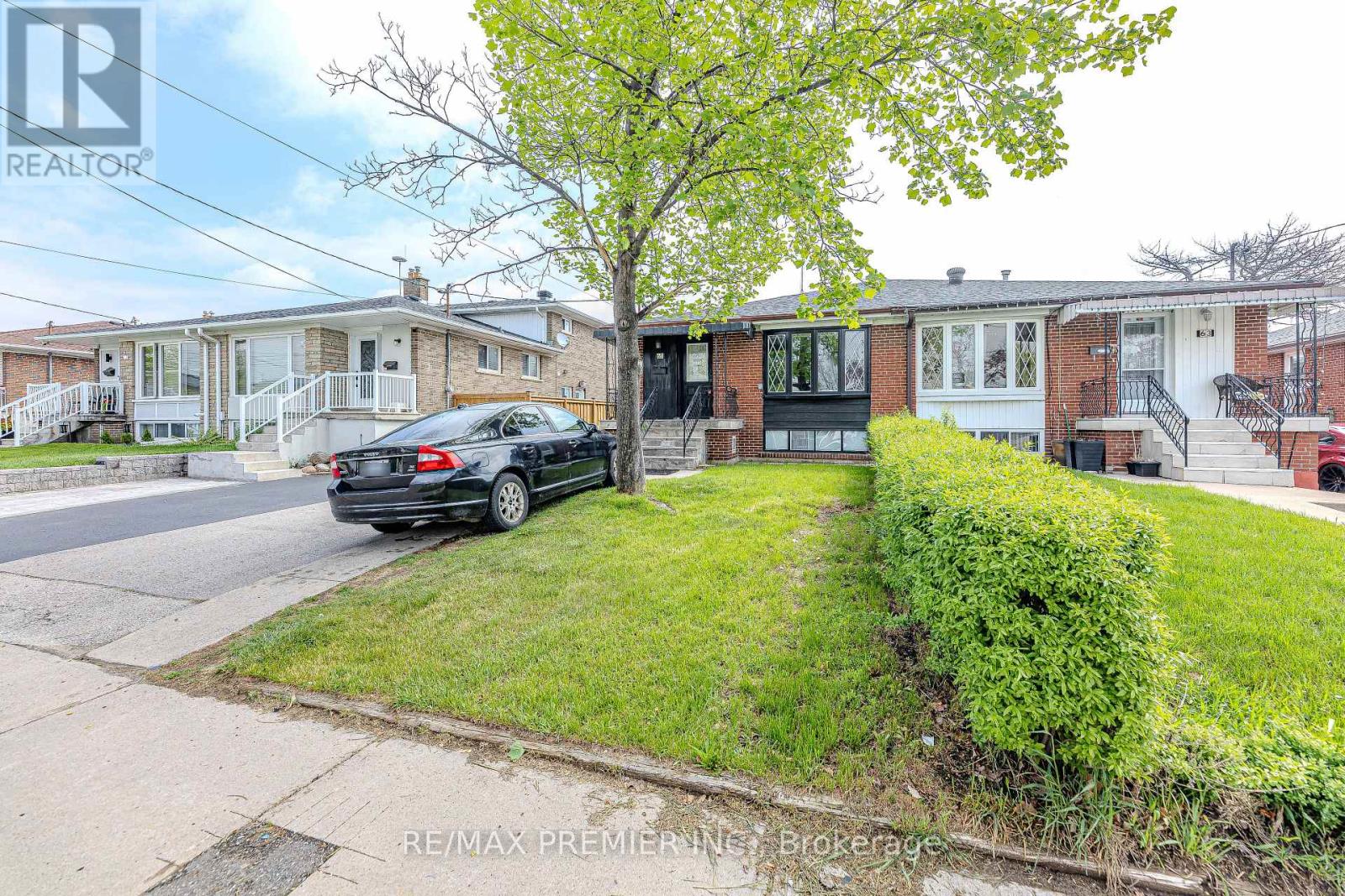 65 Elnathan Crescent, Toronto, Ontario  M9L 2G2 - Photo 38 - W12156707