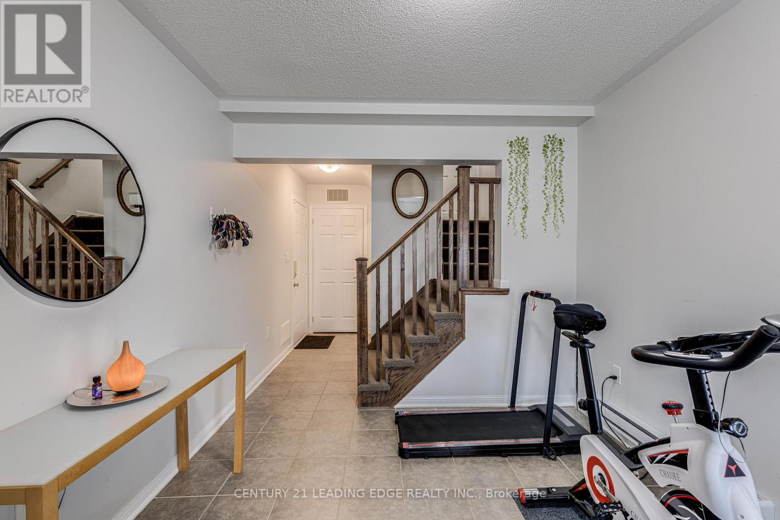 18 Deancrest Road, Brampton, Ontario  L7A 0W2 - Photo 23 - W12123558