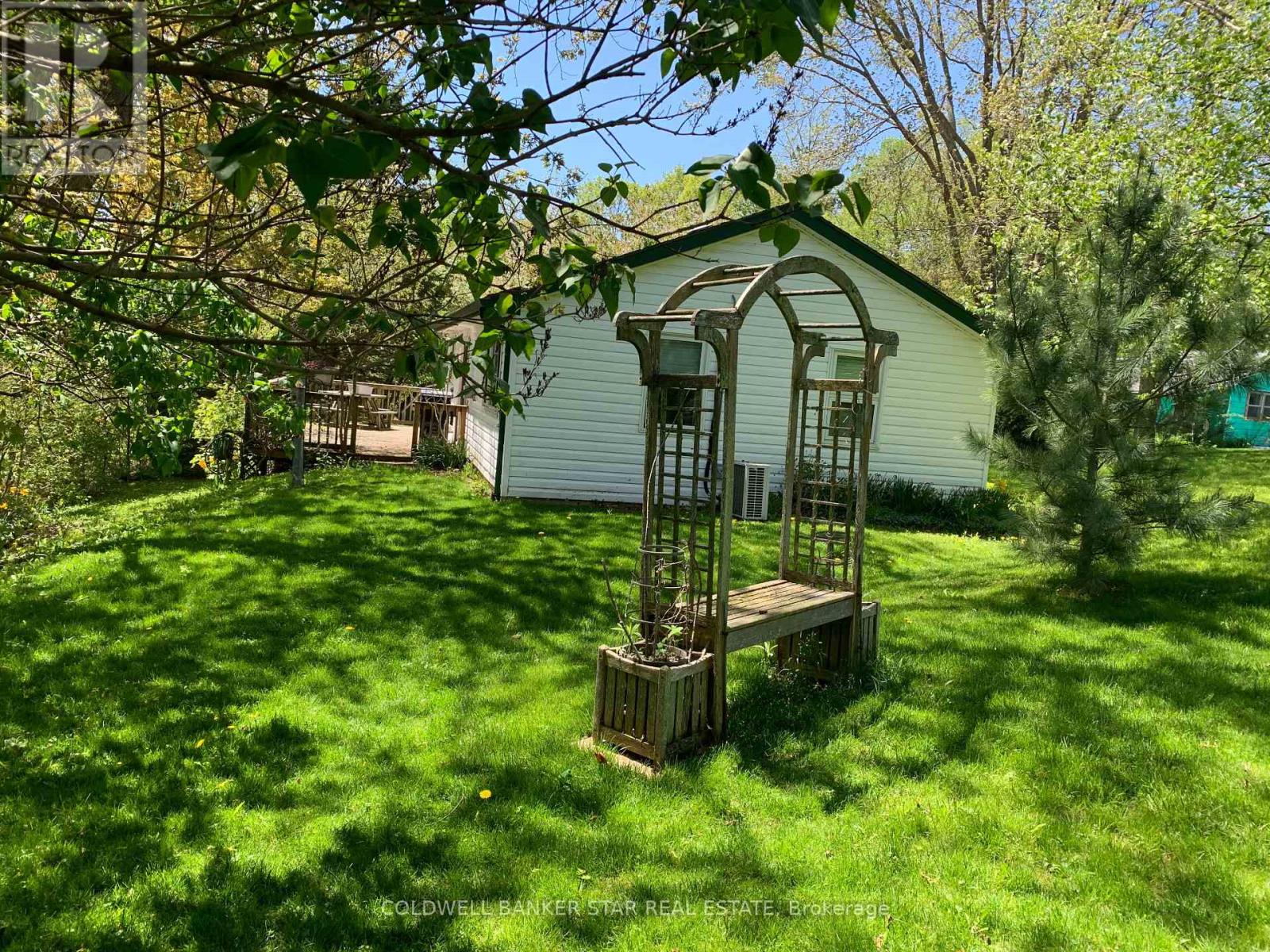 6069 Grandview Road, Dutton/dunwich, Ontario  N0L 2M0 - Photo 3 - X12026985