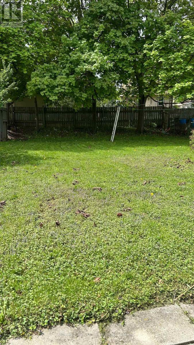 Main - 82 Admiral Road, Ajax, Ontario  M5R 2L6 - Photo 9 - E12156483