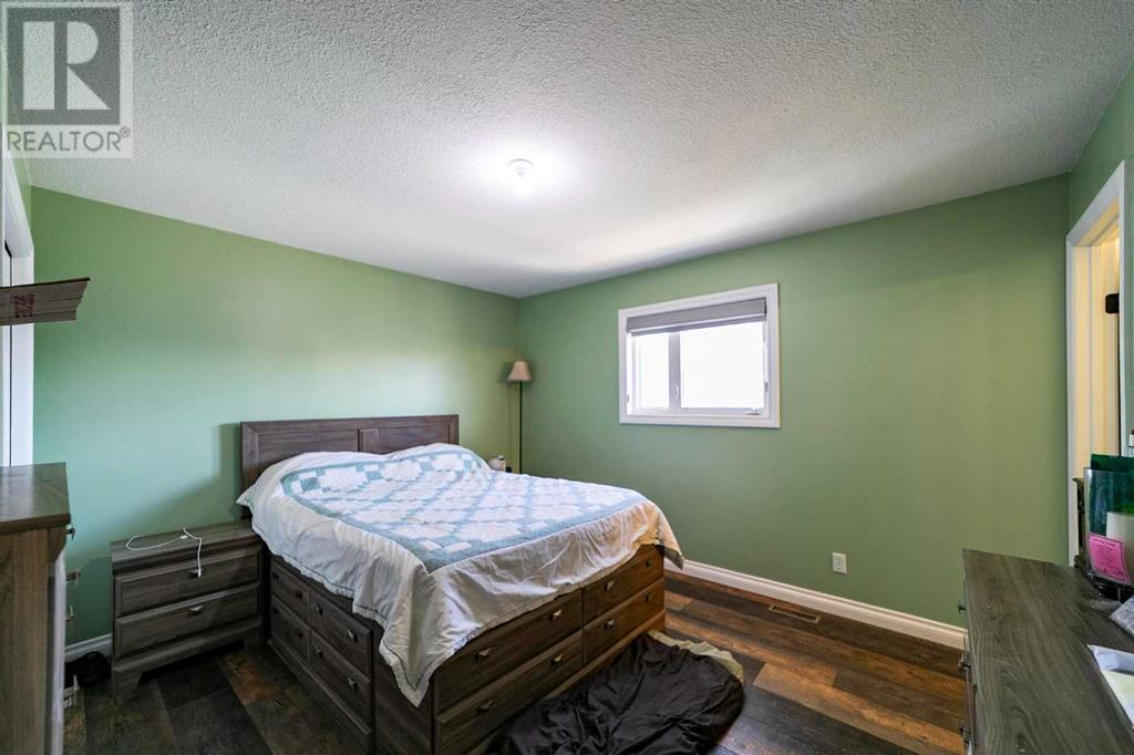 5419 53 Street, Camrose, Alberta  T4V 4N6 - Photo 15 - A2218371