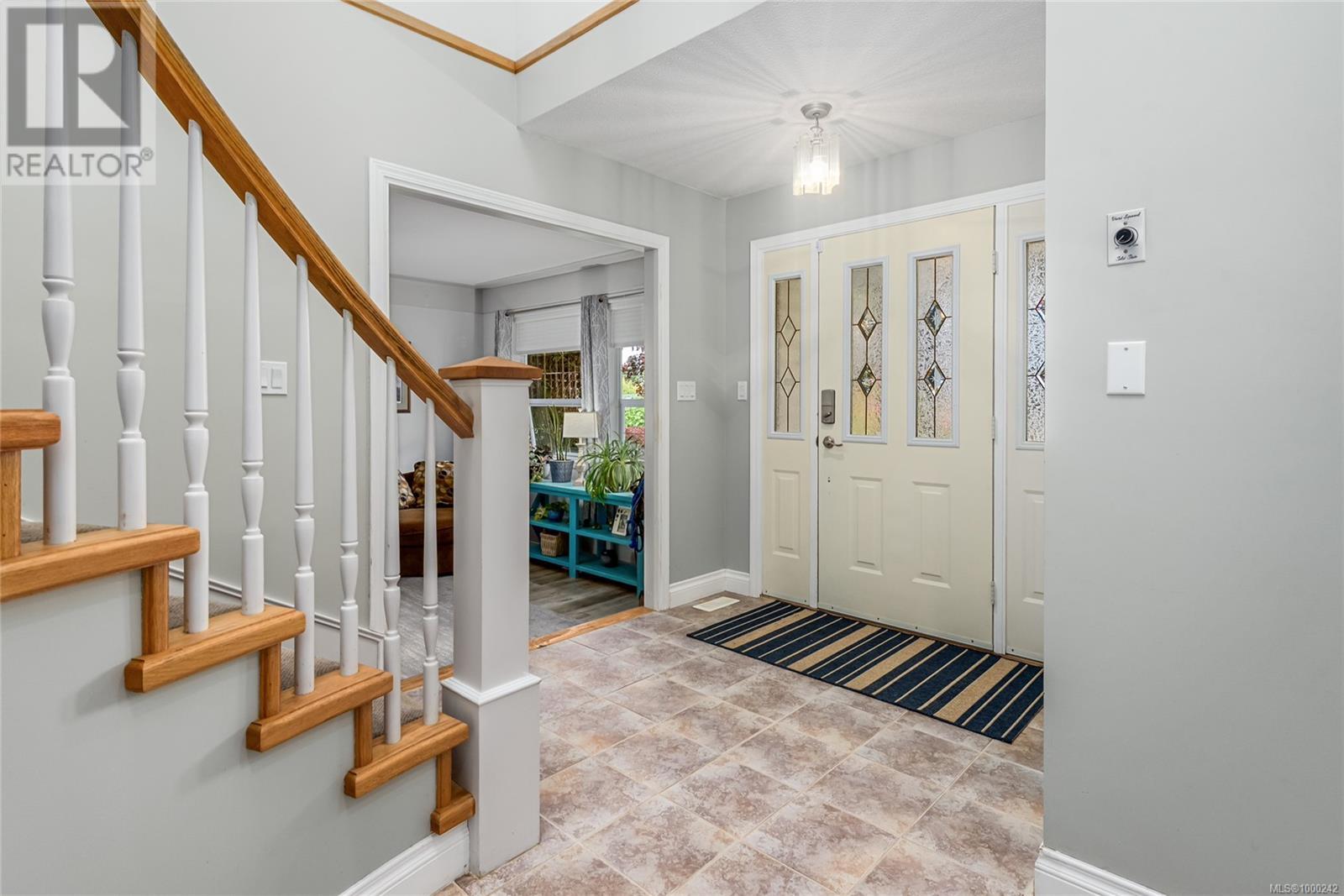 Property at 1500 Griffin Dr image 3