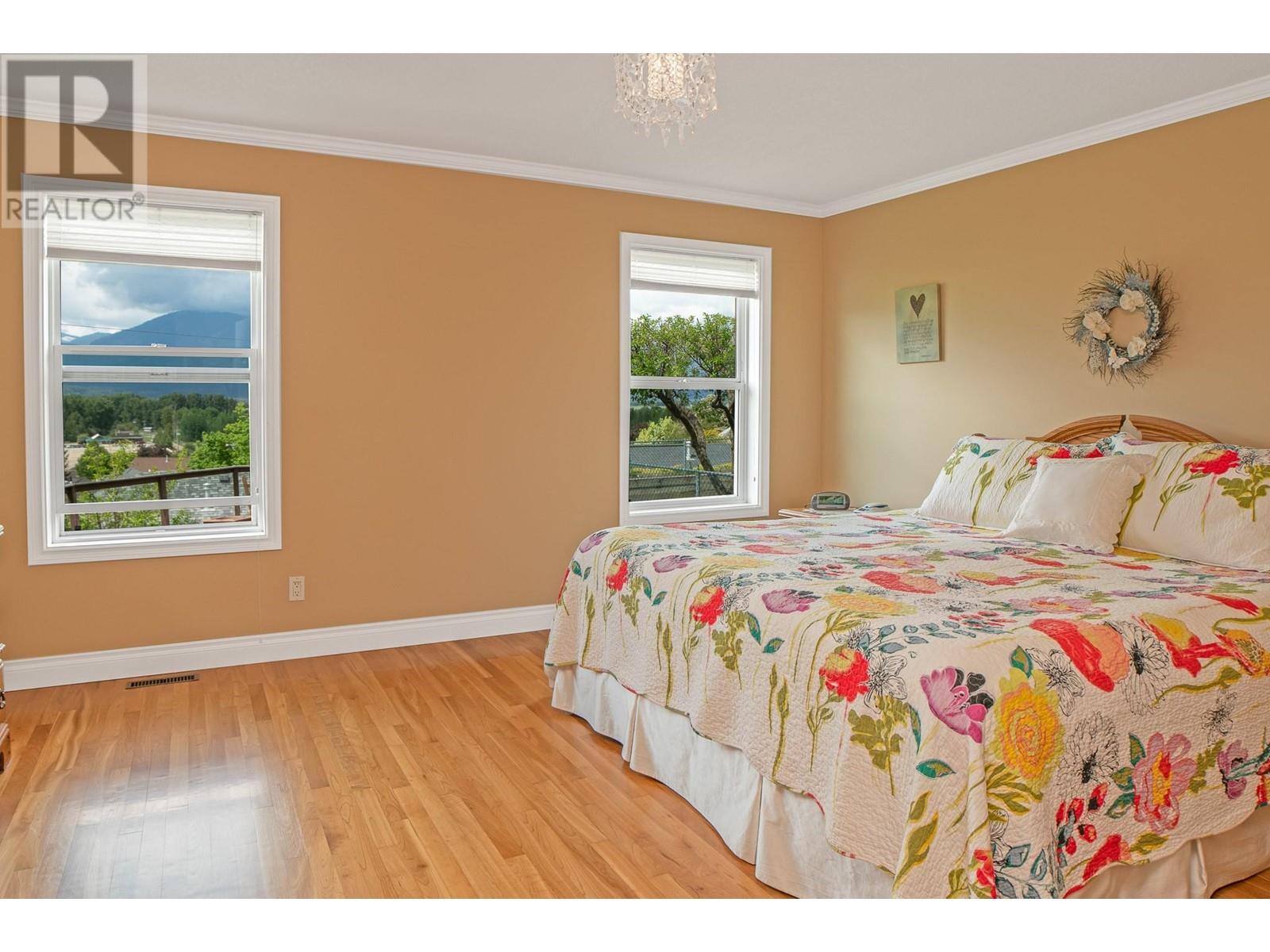 423 6th Avenue S, Creston, British Columbia  V0B 1G3 - Photo 13 - 10348240