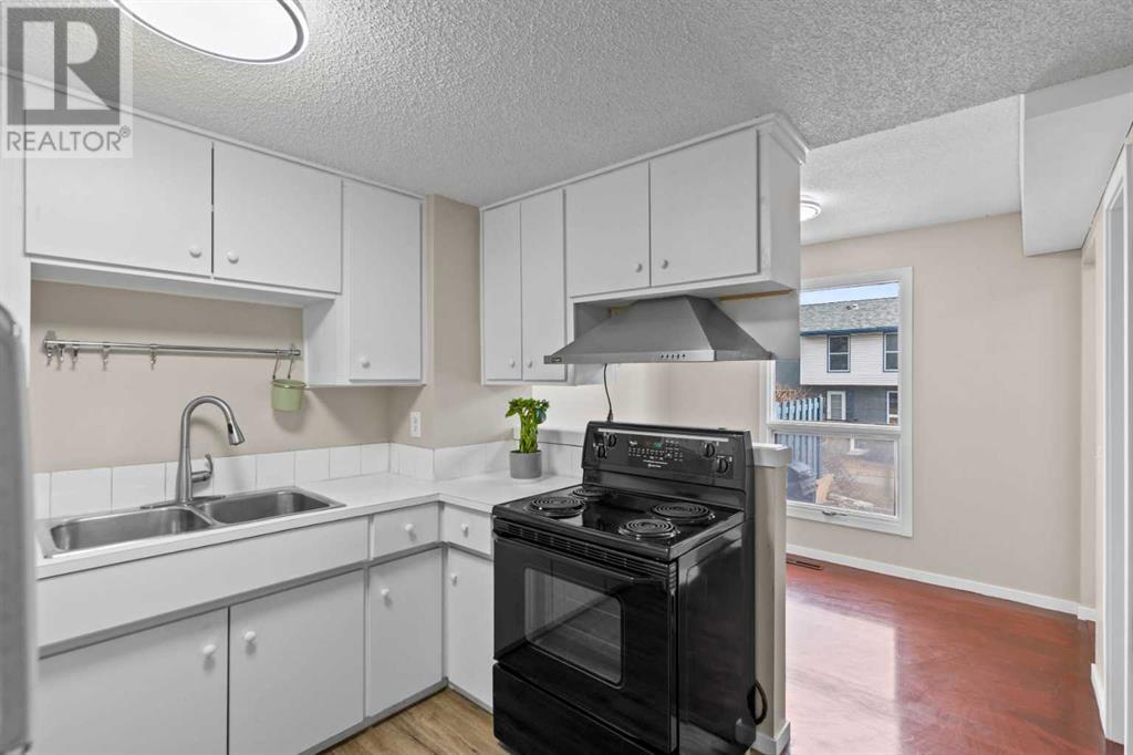 98, 6440 4 Street, Calgary, Alberta  T2K 1B8 - Photo 9 - A2201203