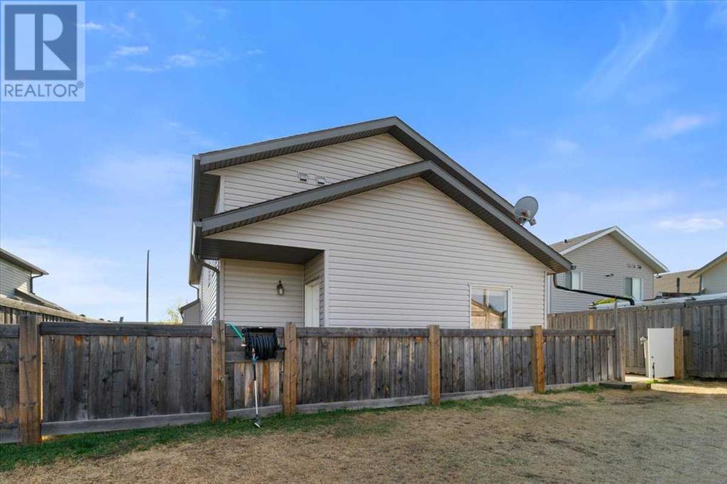 9516 93, Wembley, Alberta  T0H 3S0 - Photo 18 - A2222357