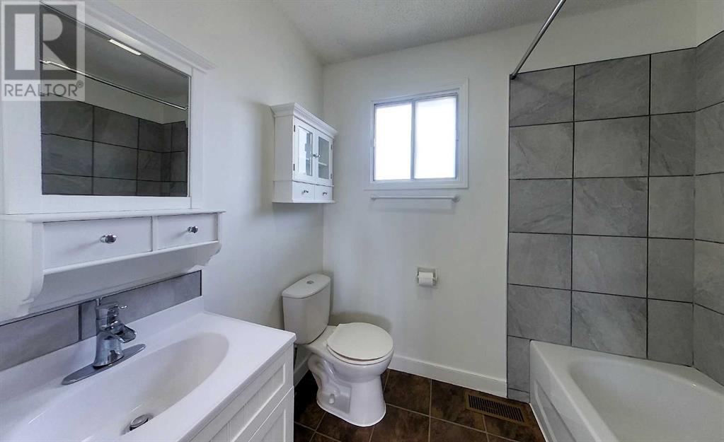 1102 55 Street, Edson, Alberta  T7E 1J7 - Photo 15 - A2153627