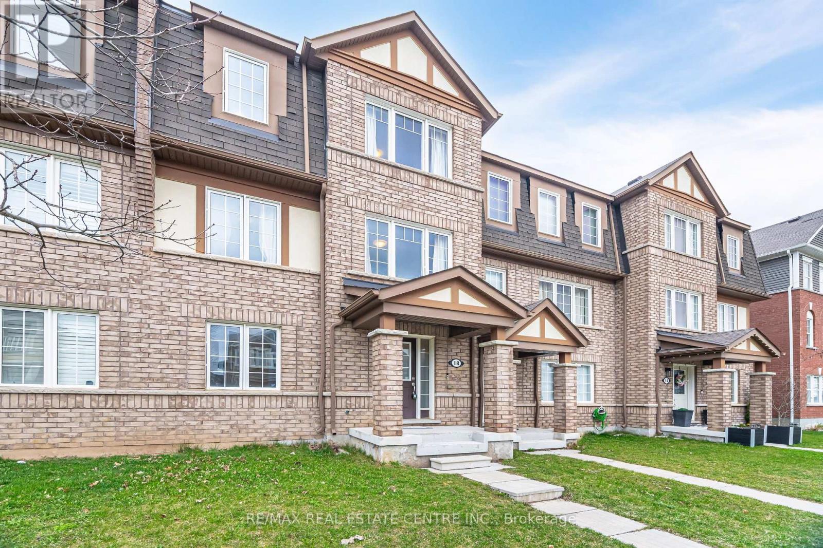 18 Allium Road, Brampton, Ontario  L7A 4H5 - Photo 1 - W12094279