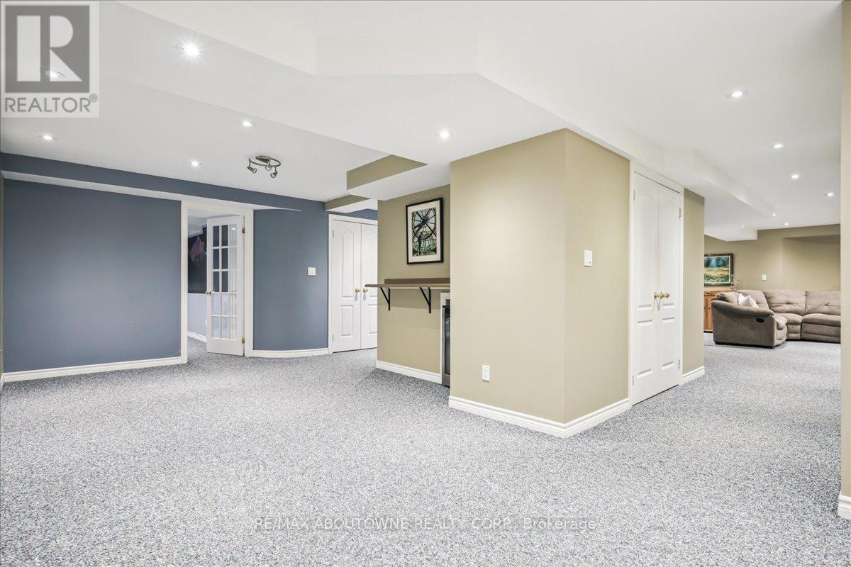 1426 Creekwood Trail S, Oakville (Jc Joshua Creek), Ontario  L6H 6E6 - Photo 35 - W12080598