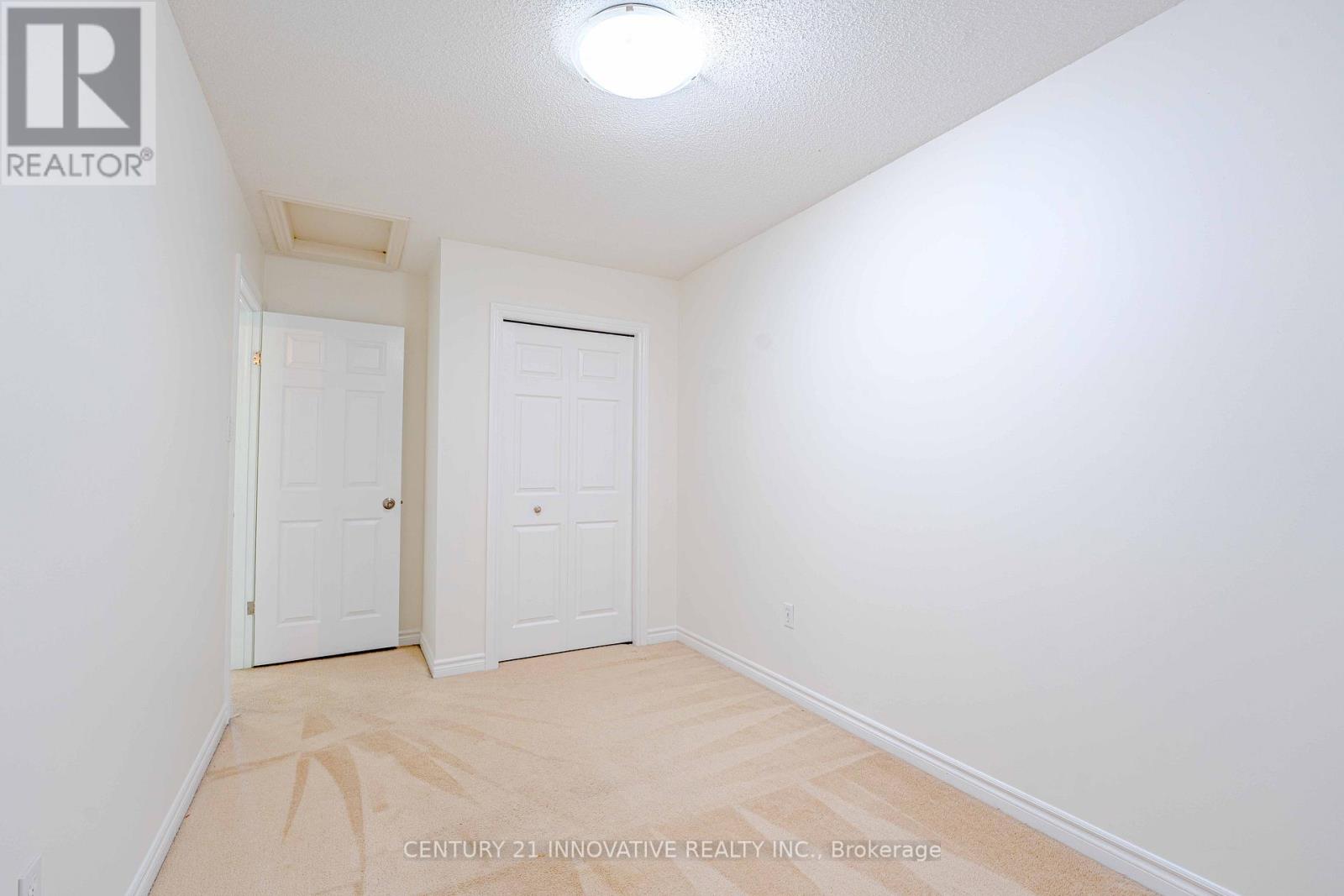 34 Revell Drive, Guelph (Clairfields/hanlon Business Park), Ontario  N1G 0B8 - Photo 22 - X12156738