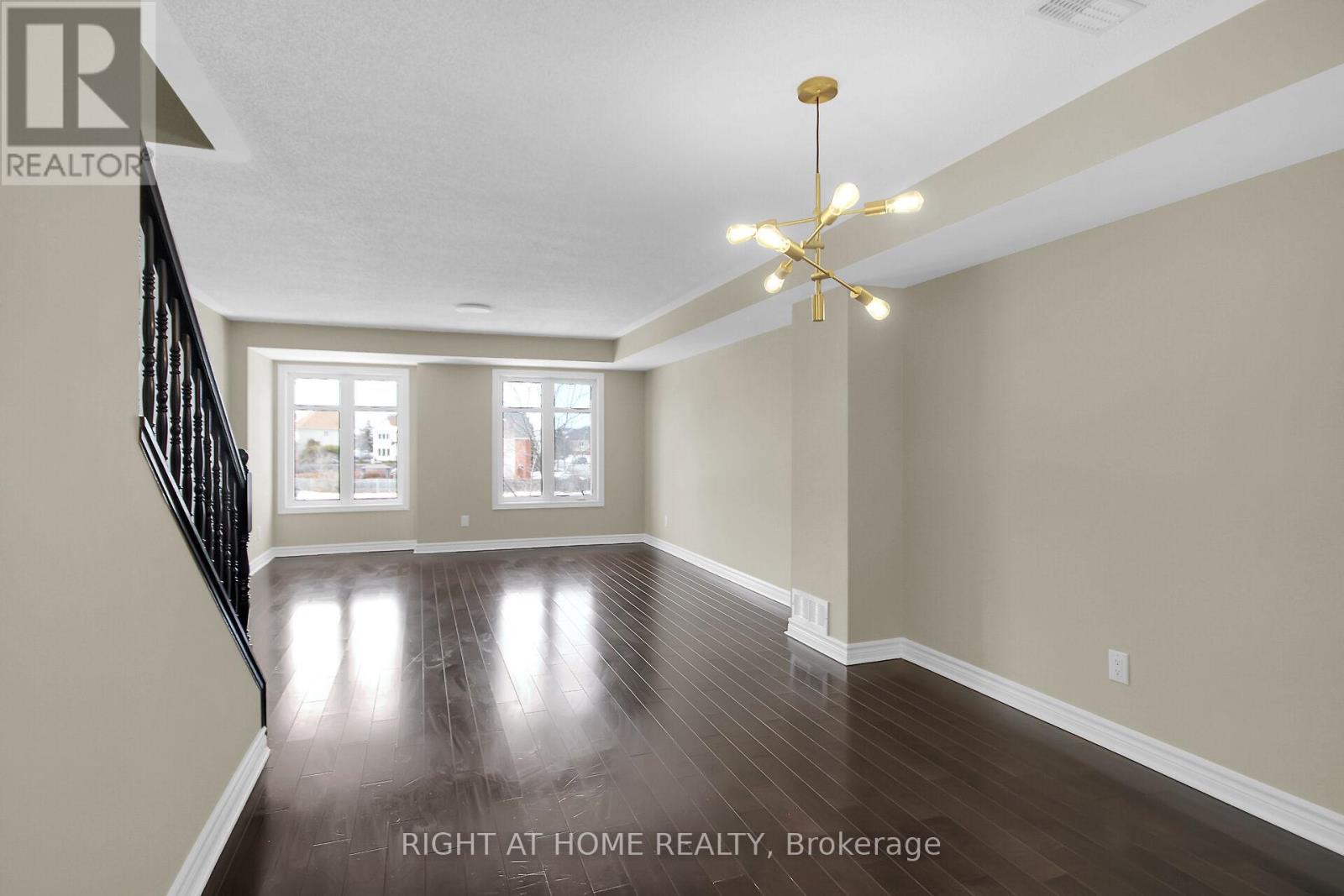 D - 1120 Klondike Road, Ottawa, Ontario  K2K 0H2 - Photo 12 - X12082601