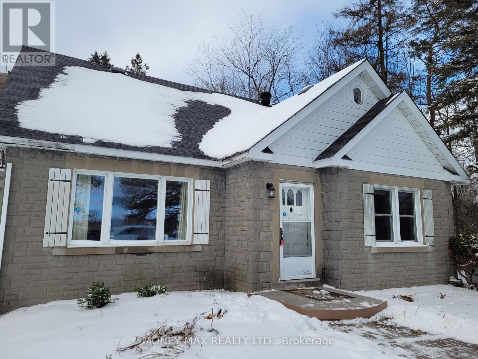 B - 2952 PRINCE OF WALES DRIVE, ottawa, Ontario