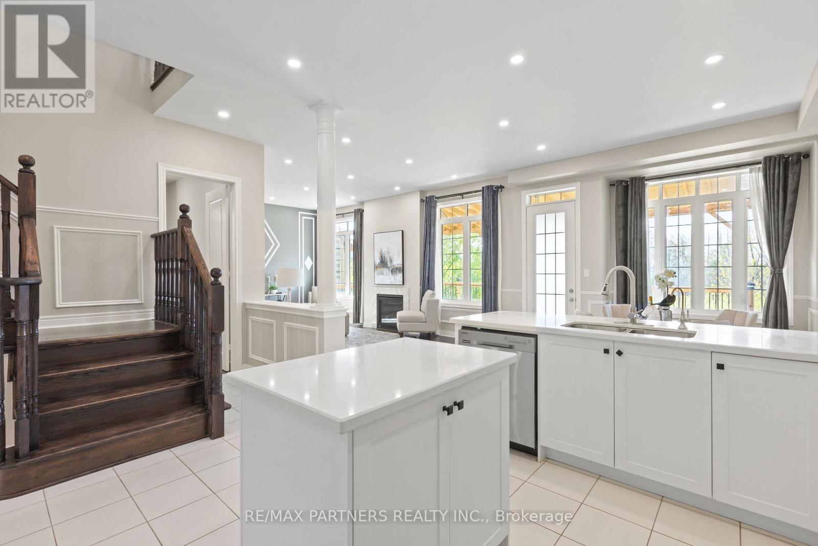283 Baker Hill Boulevard, Whitchurch-Stouffville, Ontario  L4A 4P8 - Photo 18 - N12156765