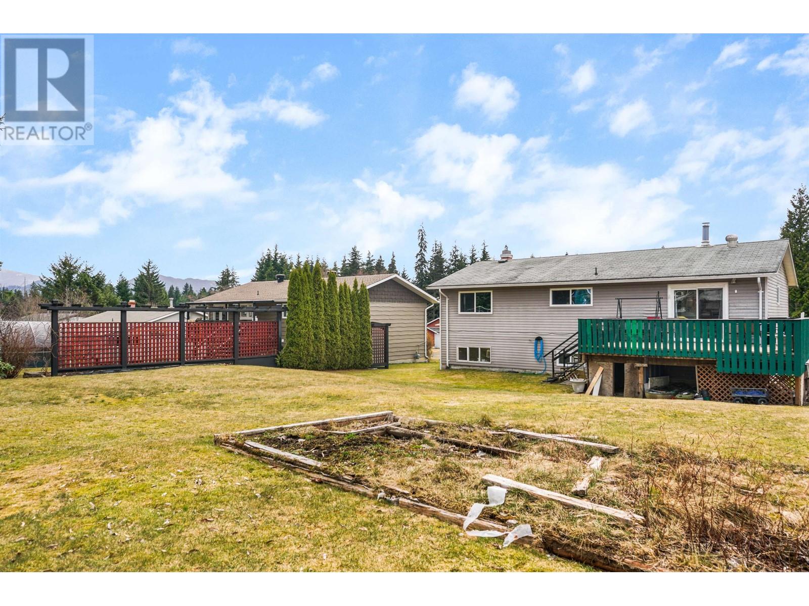 1124 Tweedsmuir Avenue, Kitimat, British Columbia  V8C 1B7 - Photo 14 - R2978764