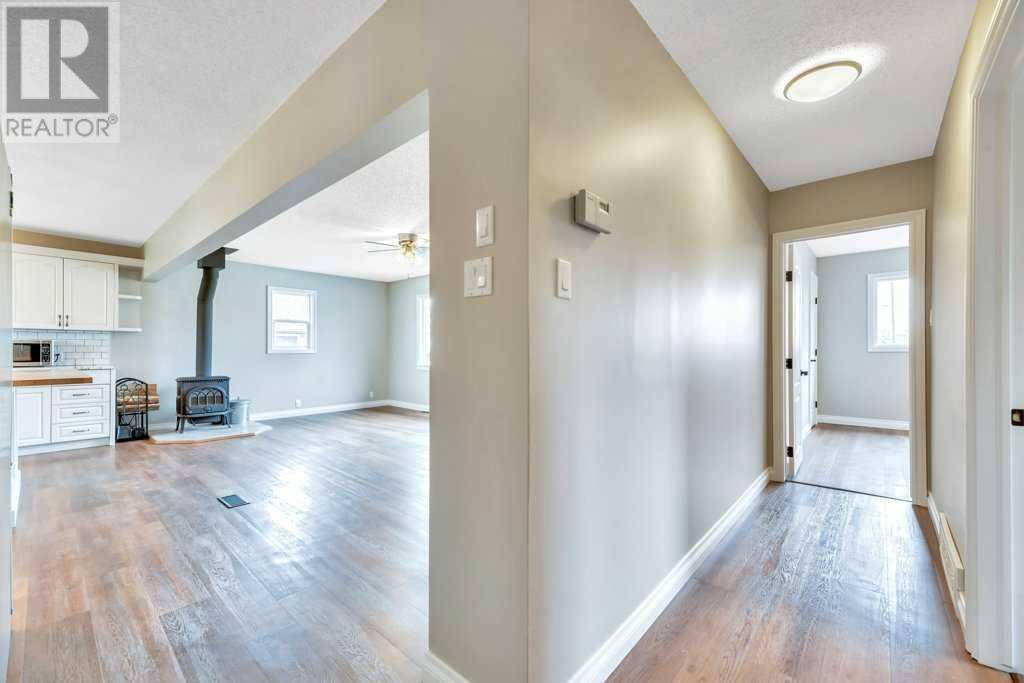 208 1 Avenue W, Hussar, Alberta  T0J 1S0 - Photo 21 - A2222356