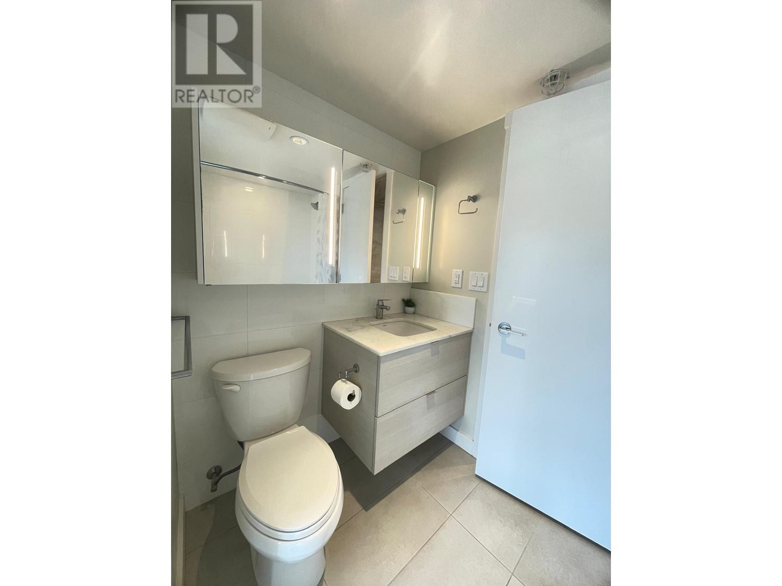 1808 602 Como Lake Avenue, Coquitlam, British Columbia  V3J 0G2 - Photo 19 - R3003383