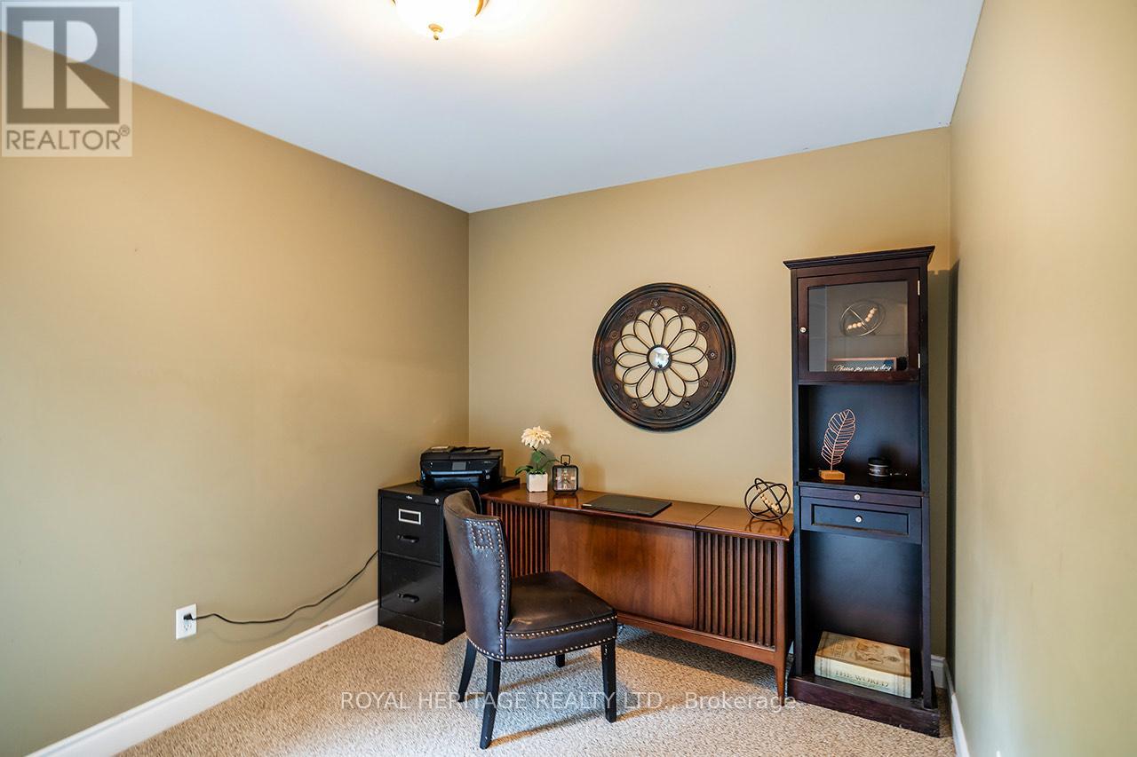 160 Mcgill Drive E, Kawartha Lakes, Ontario L0B 1K0 - Photo 14 - X12156784