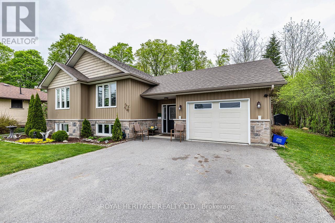 160 Mcgill Drive E, Kawartha Lakes, Ontario L0B 1K0 - Photo 4 - X12156784