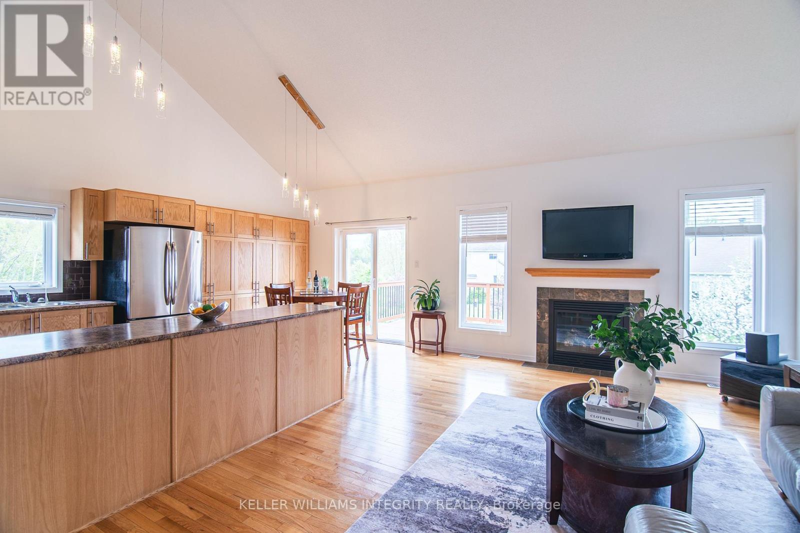 21 Edward Vince Evans Court, Arnprior, Ontario  K7S 0K5 - Photo 12 - X12156778