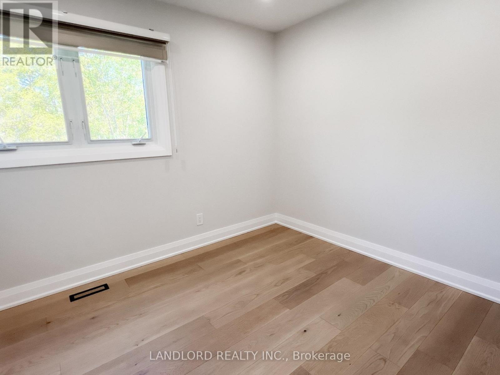 34 Sir Brandiles Place, Markham (Markham Village), Ontario  L3P 2Z5 - Photo 19 - N12156782