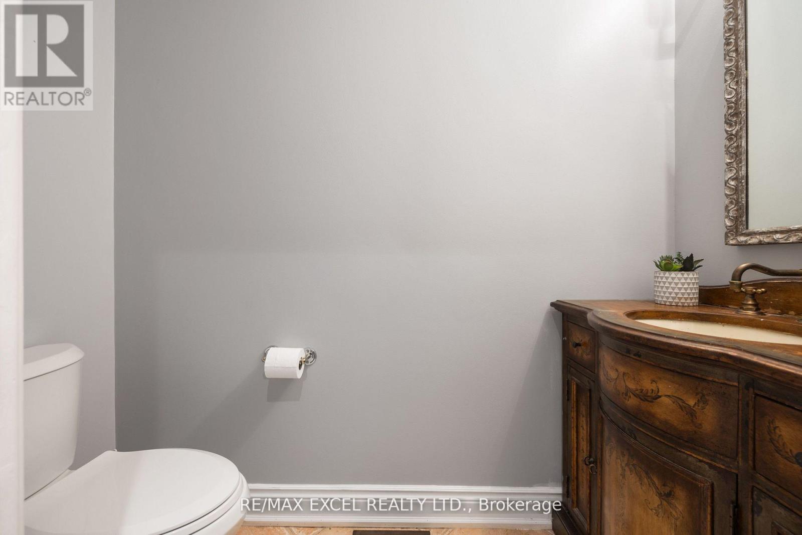 62 Wimpole Drive, Toronto (St. Andrew-Windfields), Ontario  M2L 2L3 - Photo 21 - C12156794