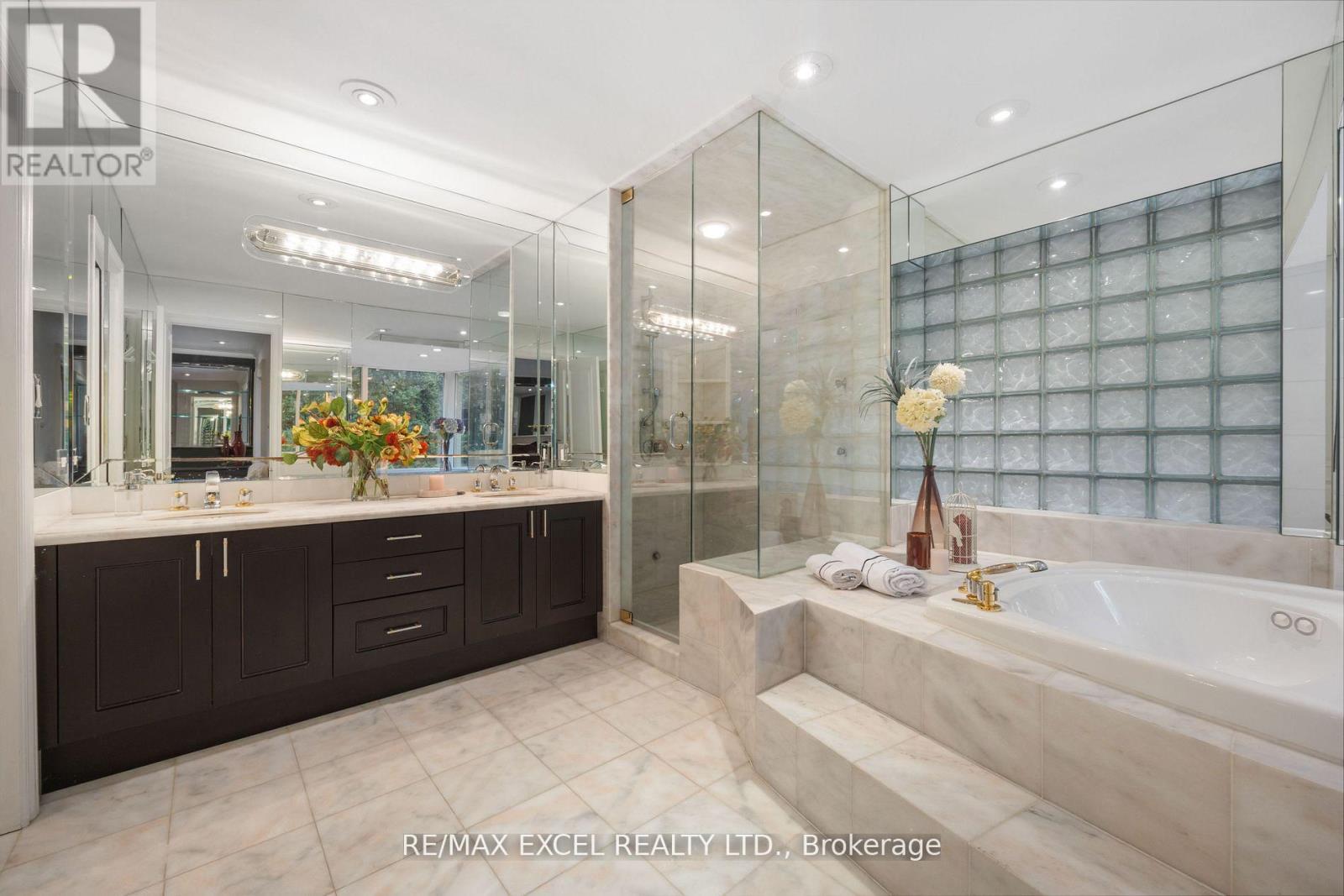 62 Wimpole Drive, Toronto (St. Andrew-Windfields), Ontario  M2L 2L3 - Photo 24 - C12156794