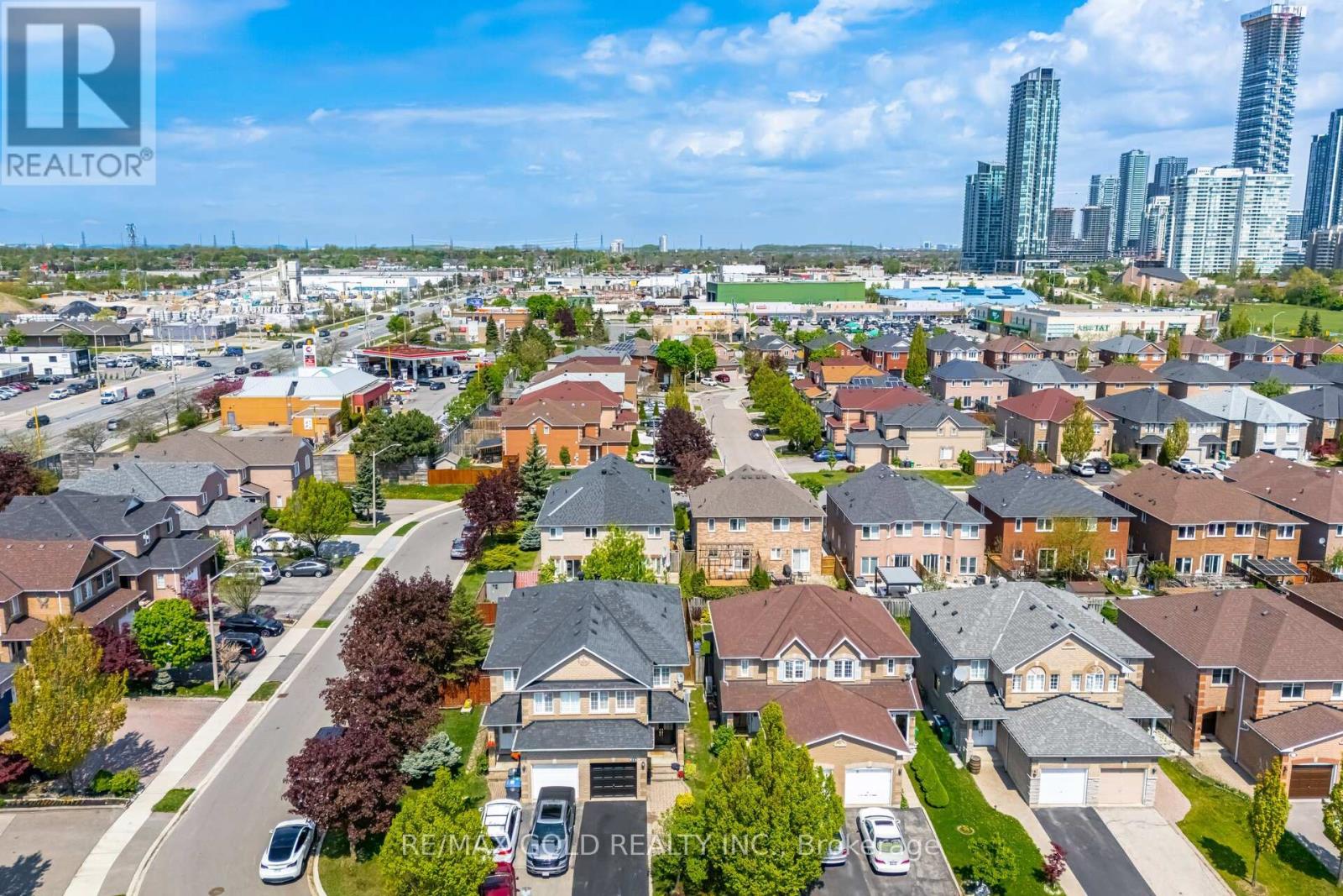 614 Summer Park Crescent, Mississauga, Ontario  L5B 4E9 - Photo 41 - W12155255