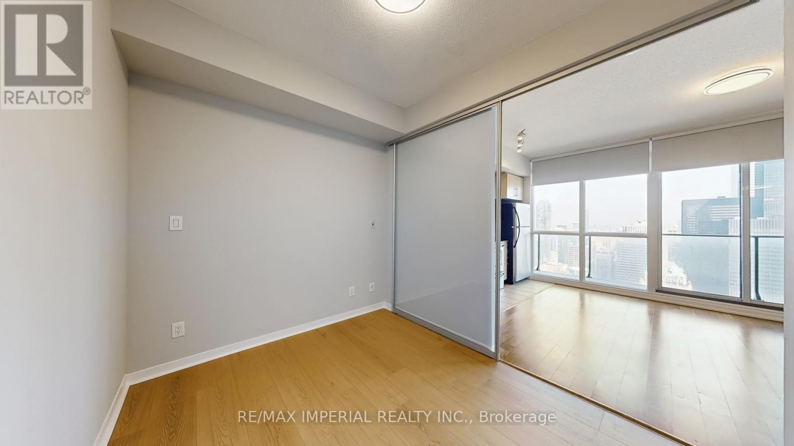 4907 - 65 Bremner Boulevard, Toronto, Ontario  M5J 0A7 - Photo 11 - C12143211