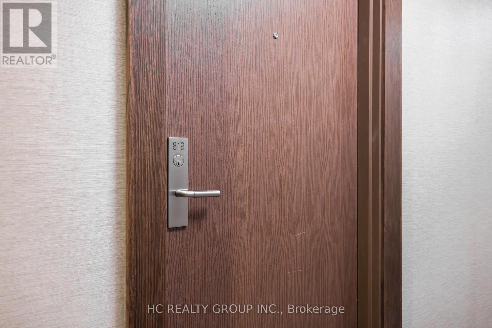 819 - 386 Yonge Street, Toronto, Ontario  M5B 0A5 - Photo 13 - C12156801