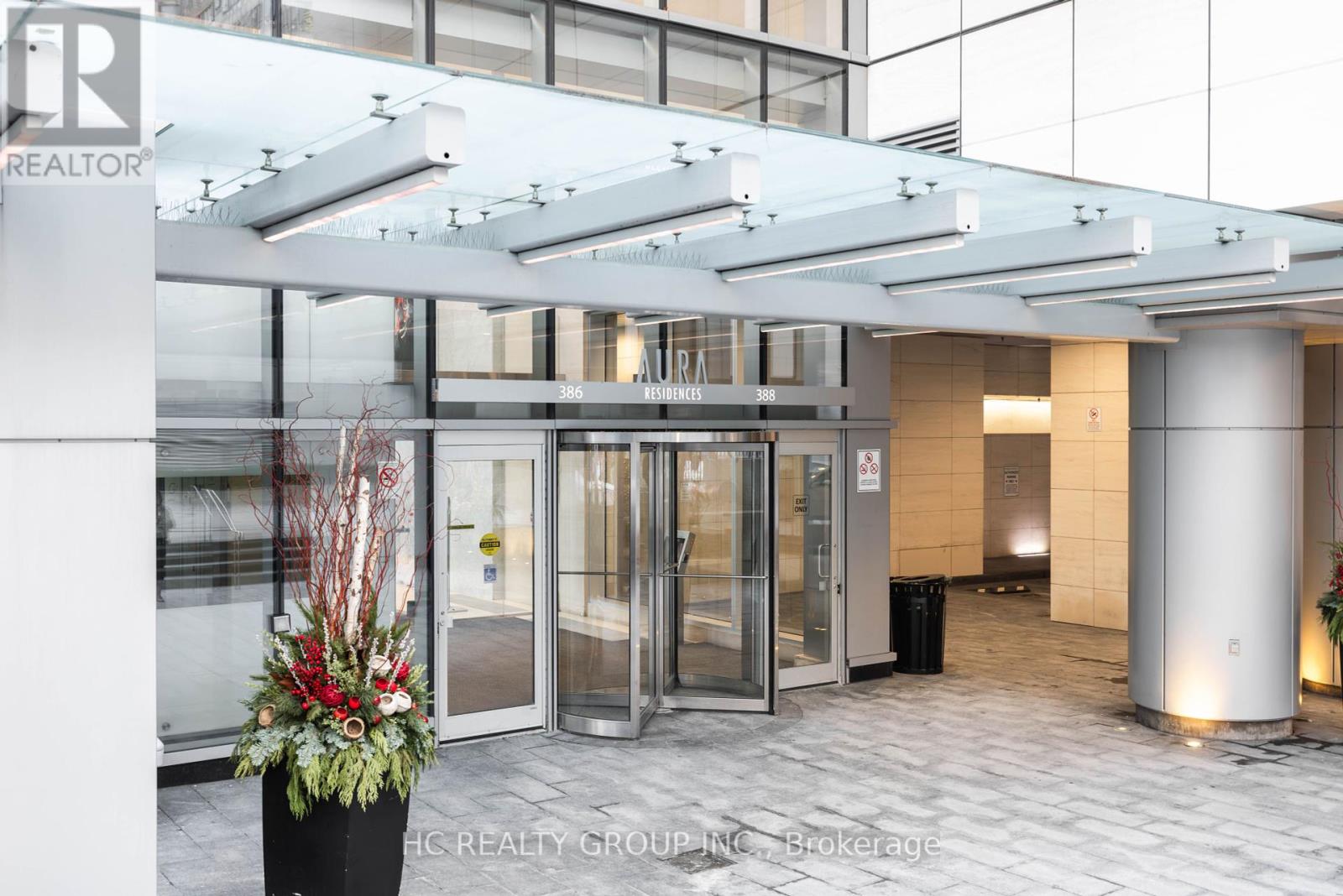819 - 386 Yonge Street, Toronto, Ontario  M5B 0A5 - Photo 17 - C12156801