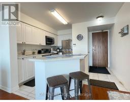 706 - 23 ONEIDA CRESCENT, Richmond Hill, Ontario