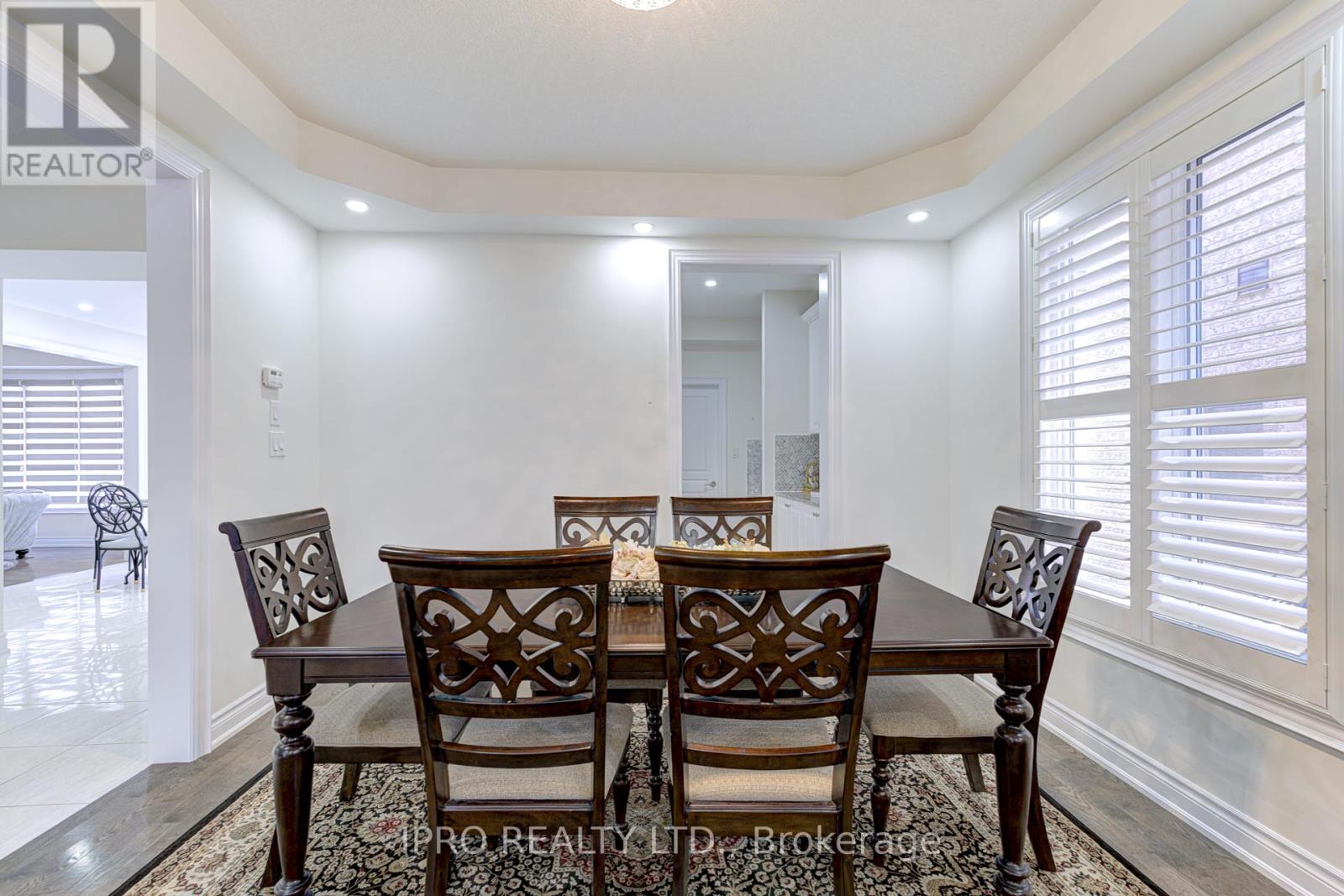 5 Aries Street, Brampton, Ontario  L6Y 5Z2 - Photo 11 - W12156814