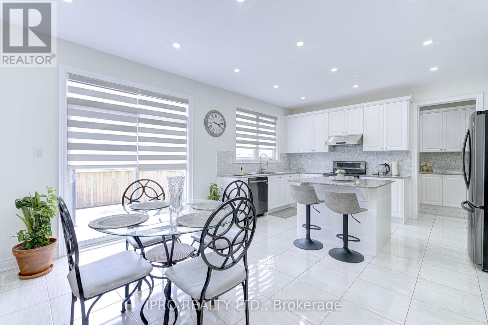 5 Aries Street, Brampton, Ontario  L6Y 5Z2 - Photo 13 - W12156814