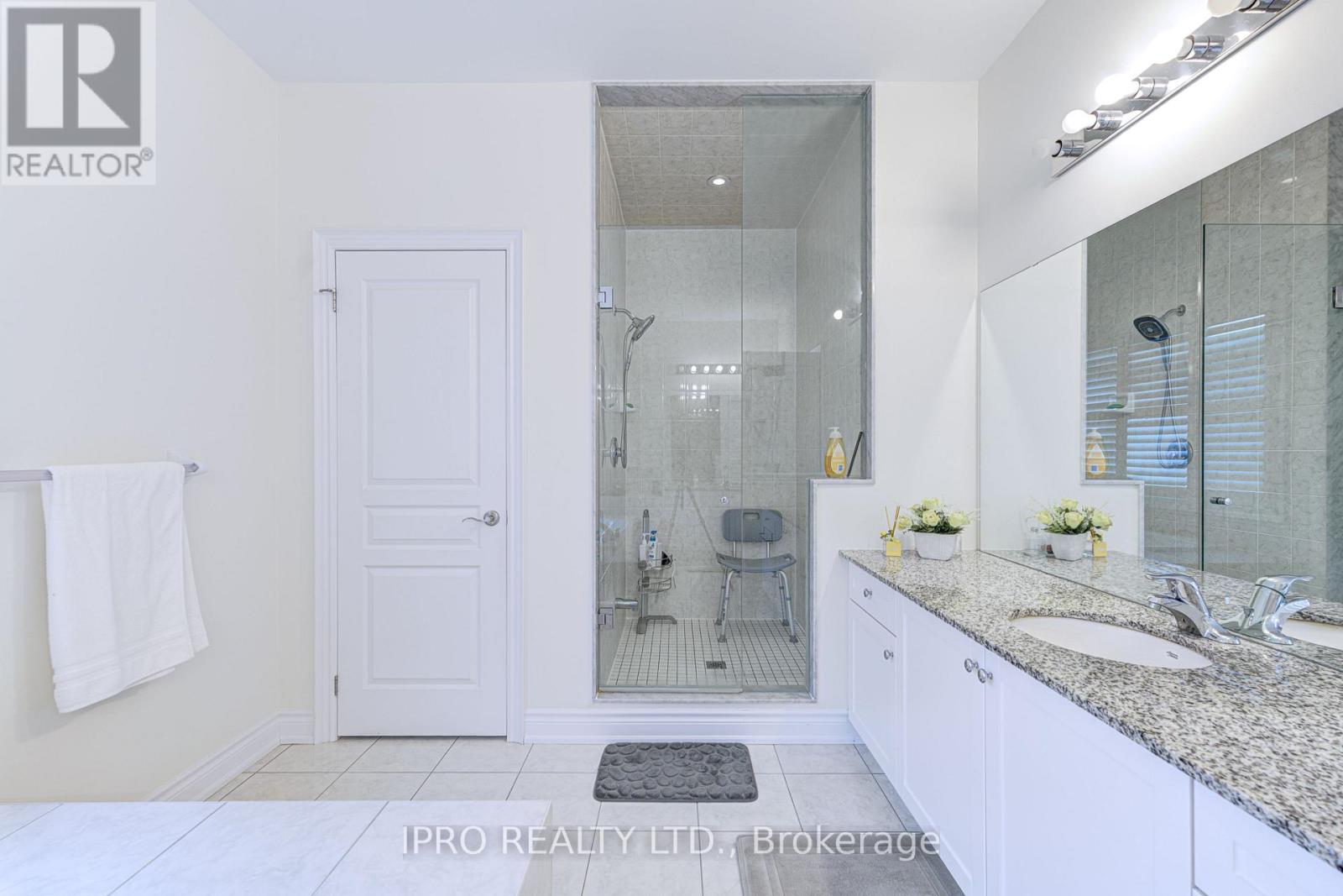 5 Aries Street, Brampton, Ontario  L6Y 5Z2 - Photo 26 - W12156814