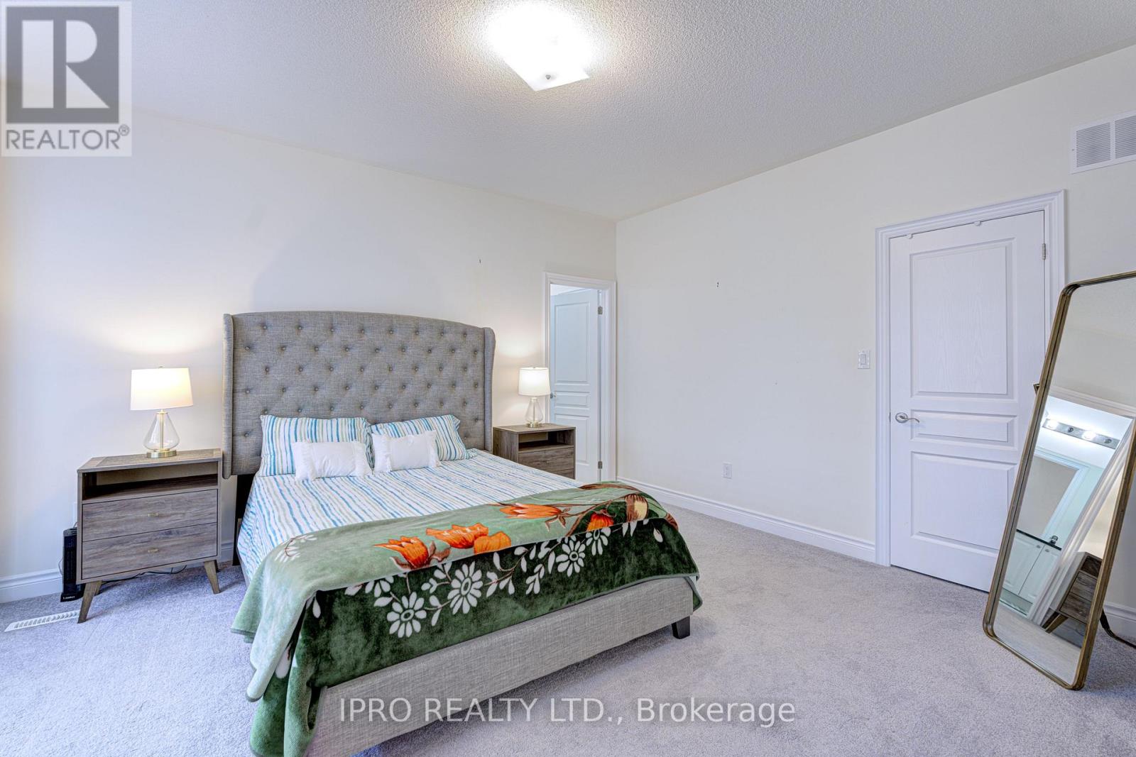 5 Aries Street, Brampton, Ontario  L6Y 5Z2 - Photo 32 - W12156814