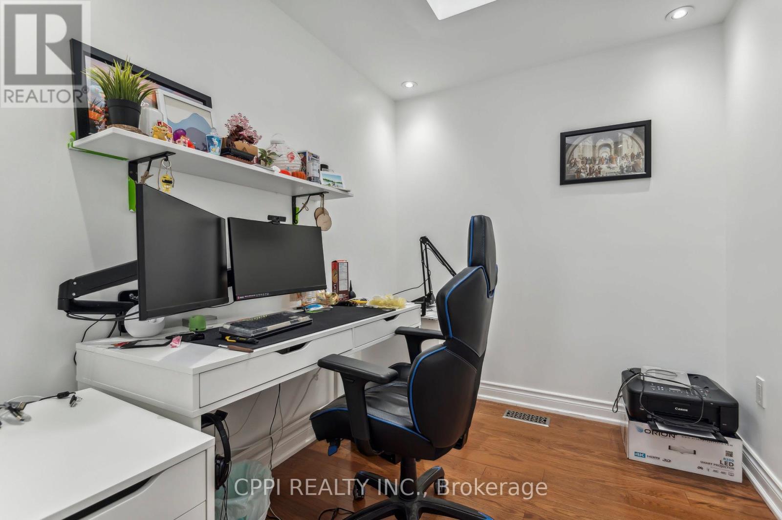 2c Bexley Crescent, Toronto, Ontario  M6N 2P5 - Photo 11 - W12156820
