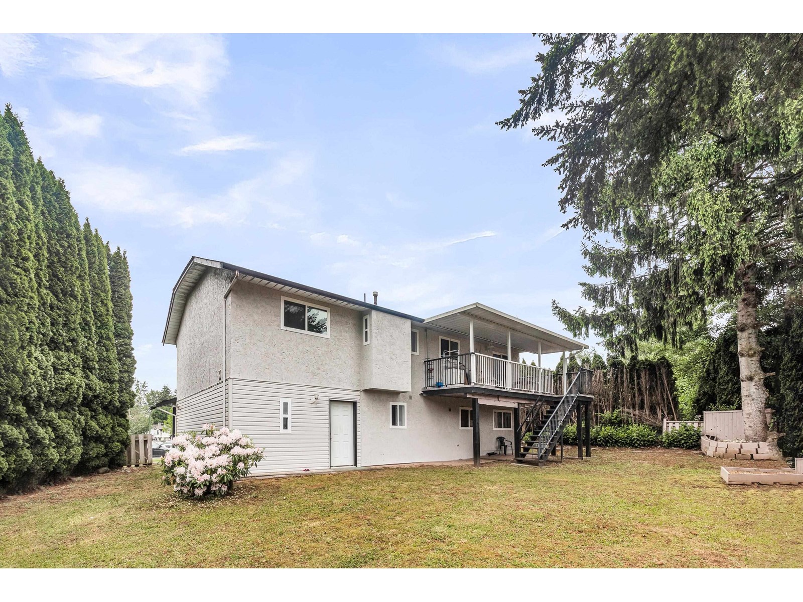 Property at 1417 KIPLING STREET image 3