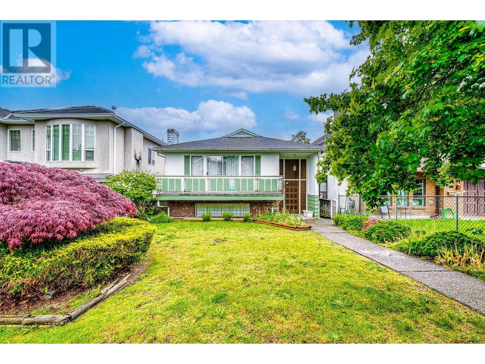896 E 56th Avenue, Vancouver, British Columbia  V5X 1S2 - Photo 1 - R3003946