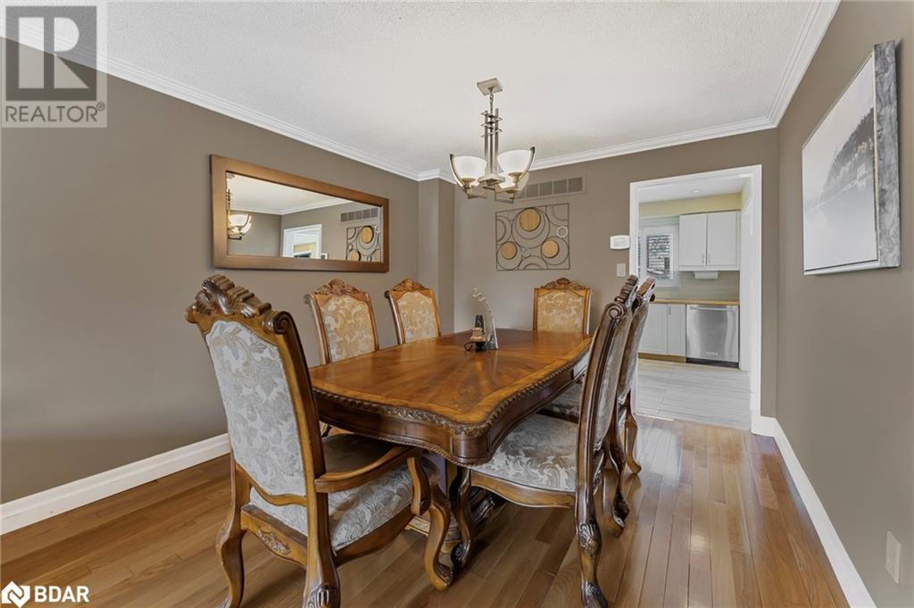 58 Carruthers Crescent, Barrie, Ontario  L4M 6A7 - Photo 9 - 40727547