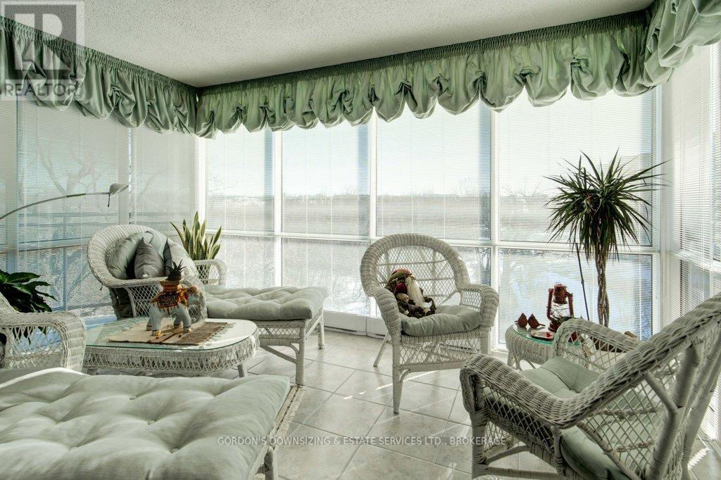 606 - 115 Barrett Court, Kingston, Ontario  K7L 5H6 - Photo 8 - X12126993