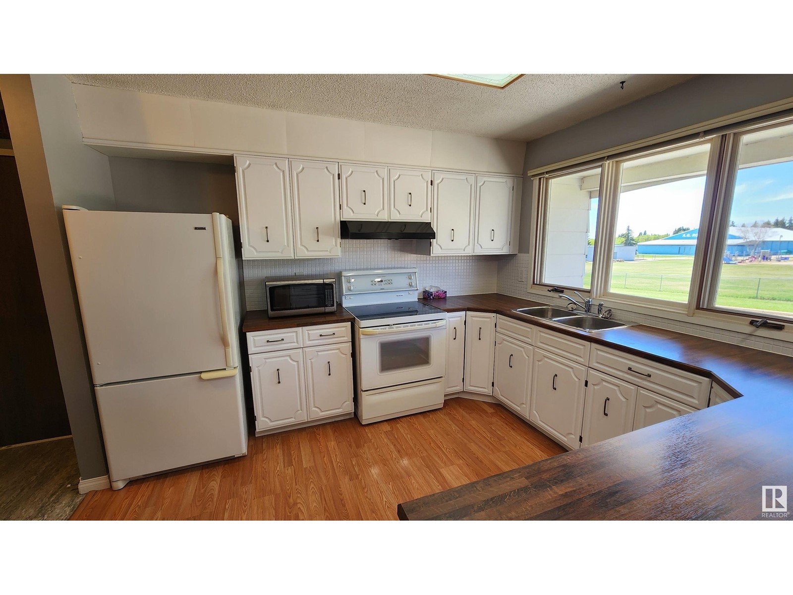 5413 50 St, Elk Point, Alberta  T0A 1A0 - Photo 11 - E4437224