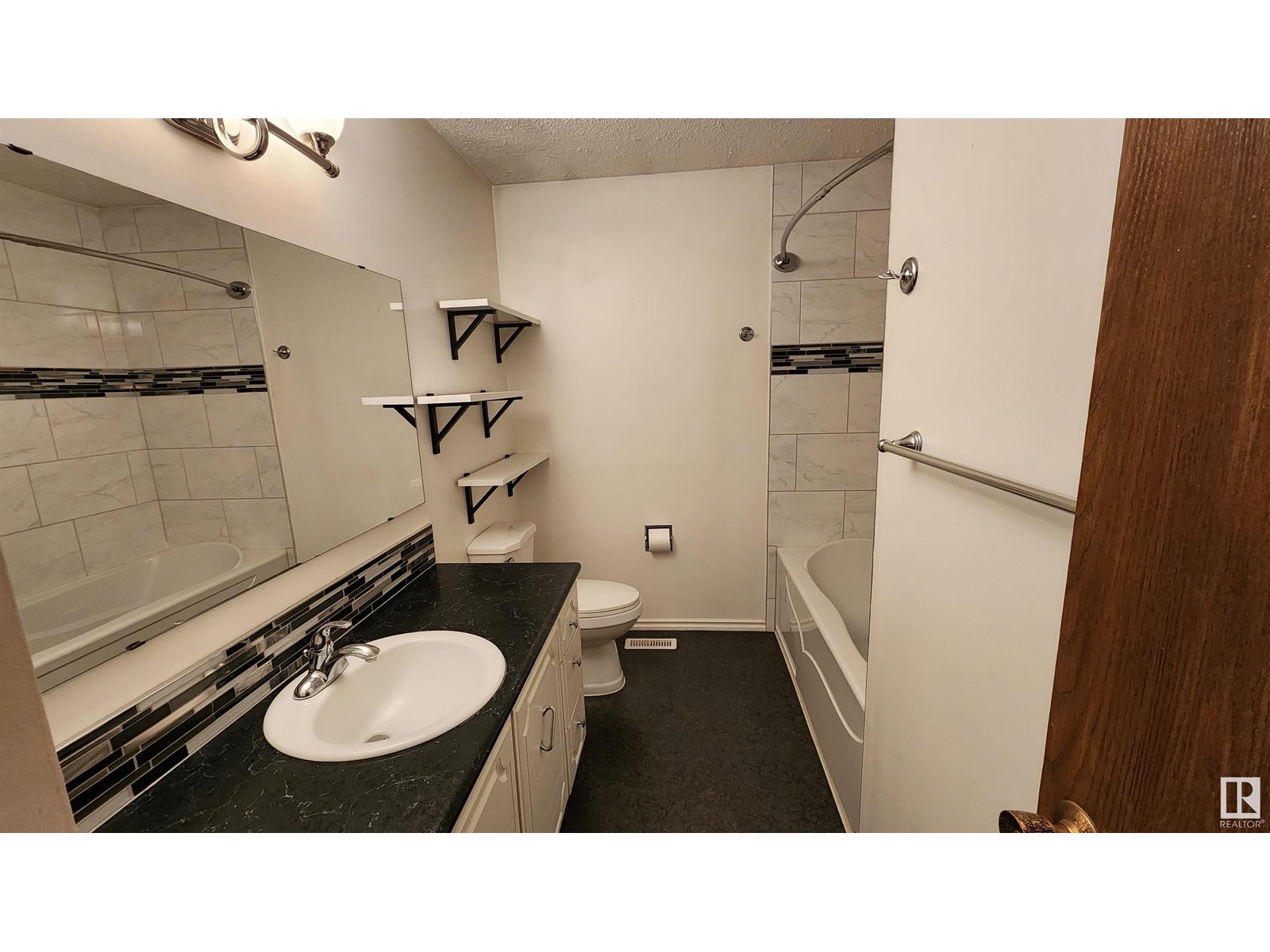 5413 50 St, Elk Point, Alberta  T0A 1A0 - Photo 22 - E4437224