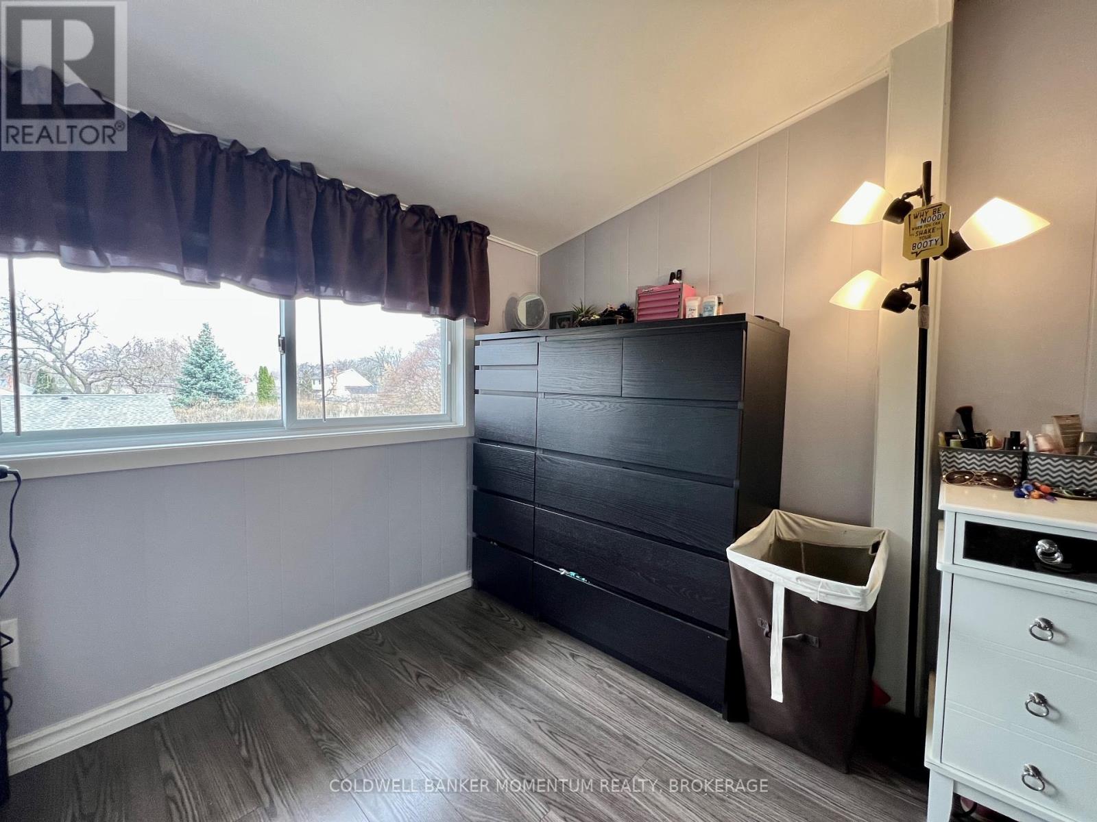 43 Beamer Avenue, St. Catharines (Bunting/linwell), Ontario  L2M 2L6 - Photo 23 - X12097722