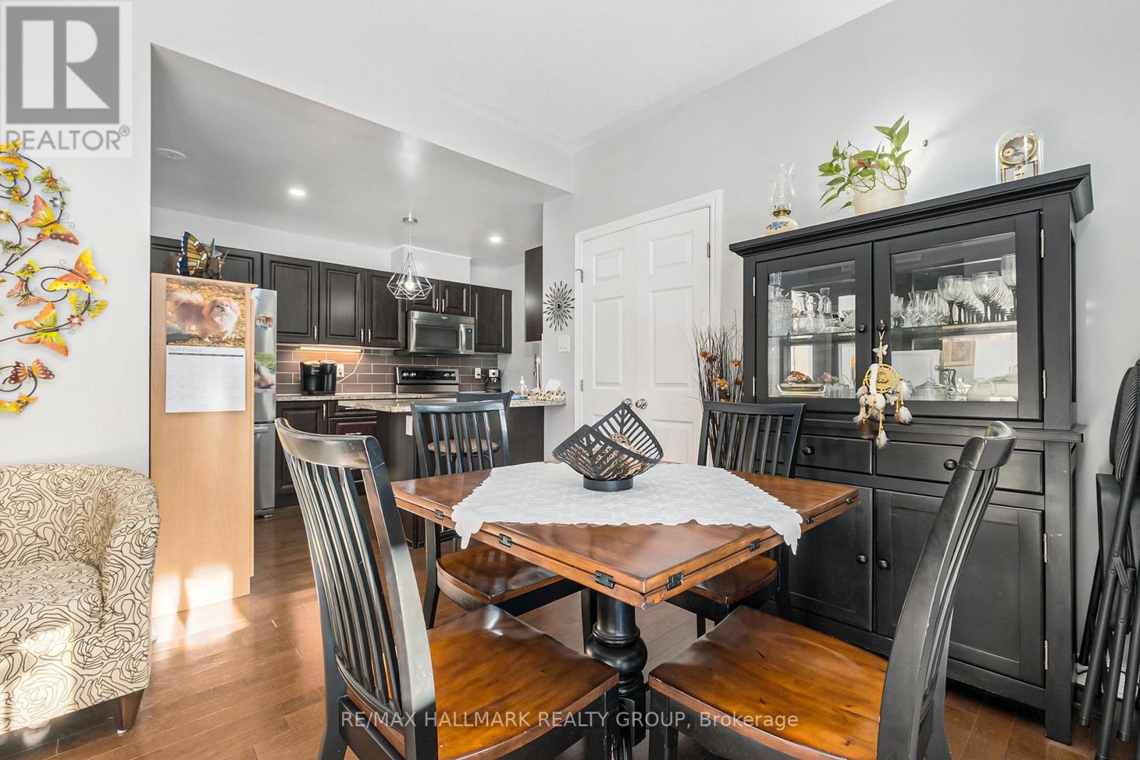 I - 362 Wood Acres Grove, Ottawa, Ontario  K1T 0M7 - Photo 6 - X12067929