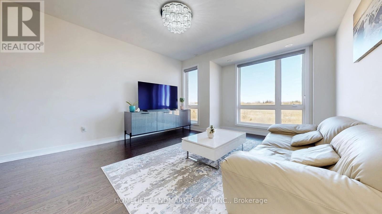 53 Mikayla Lane, Markham, Ontario  L6B 1R1 - Photo 4 - N12156829