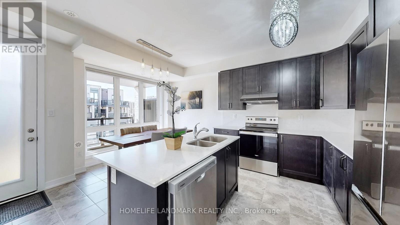53 Mikayla Lane, Markham, Ontario  L6B 1R1 - Photo 8 - N12156829