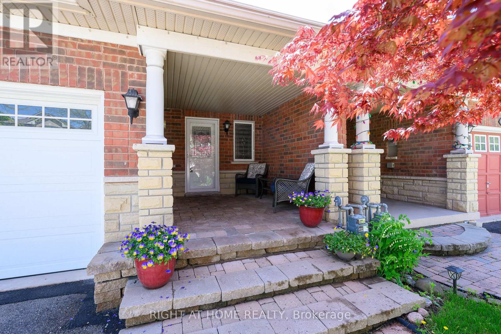 Property at 5672 BARBARA CRESCENT image 2