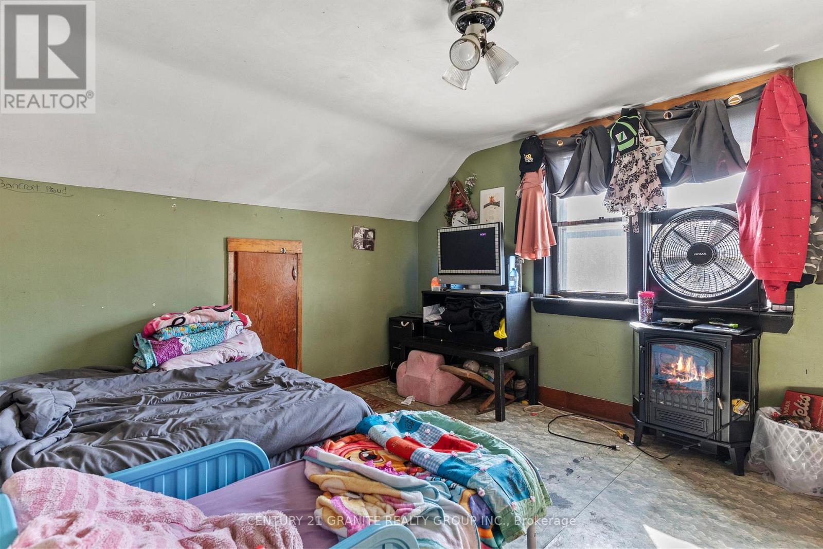185 Hastings Street N, Bancroft, Ontario  K0L 1C0 - Photo 22 - X12154123